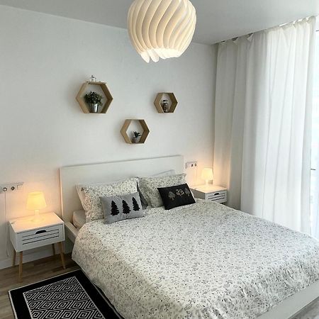 Scandinavian Apartment На Марсельской Kryzhanivka Esterno foto